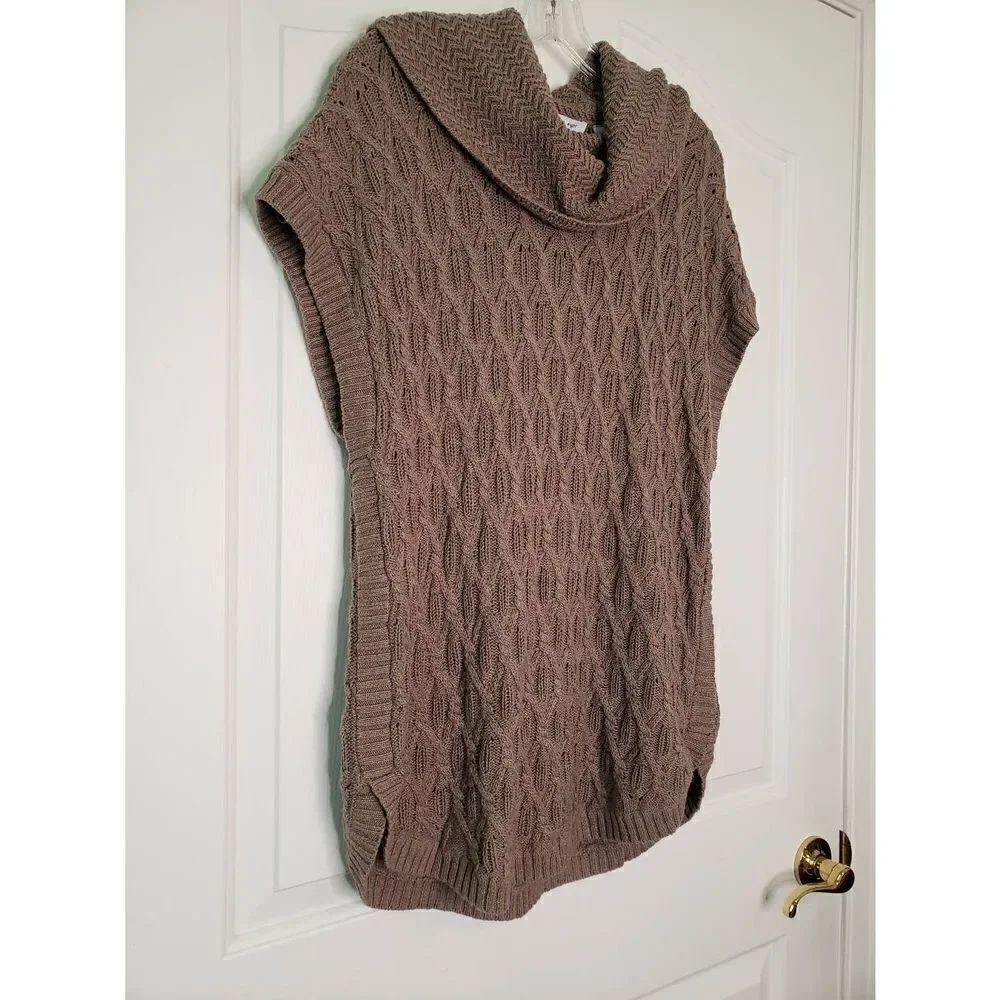 Eight Eight Eight Sweater - Picture 4 of 8